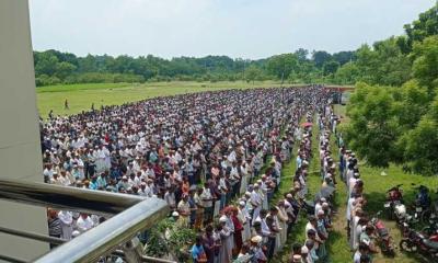 চুয়াডাঙ্গায় মায়ের কবরের পাশে শায়িত হলেন সাবেক এমপি জোয়ার্দ্দার ছেলুন