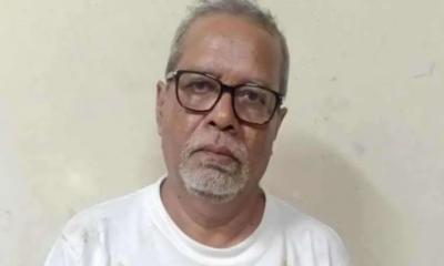 ‘মব’ তৈরি করে সাবেক সিইসি নুরুল হুদাকে হেনস্তার পর পুলিশে সোপর্দ