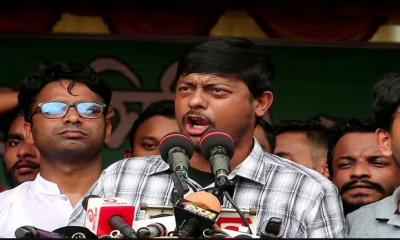 যদি অস্ত্র হ্যান্ডলই করতে না পারেন, নিয়ে আসছিলেন কেন, প্রশ্ন নাসীরুদ্দীন পাটওয়ারীর