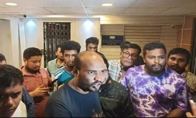 ফ্লাইট এক্সপার্ট জালিয়াতি: মামলার পর তিন কর্মকর্তা গ্রেপ্তার, মালিকের খোঁজ নেই