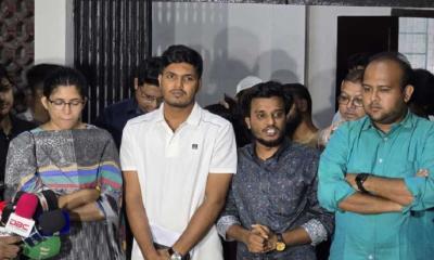 ডাকসু: ‘অসঙ্গতি’ নিয়ে প্রশাসনের গড়িমসি দেখছেন আবিদ-উমামা-কাদের