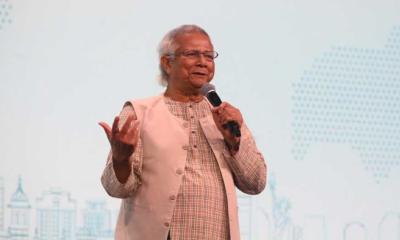 গ্যালারিতে বসে দেখার দিন শেষ; আমরা এখন নিজে খেলব: ইউনূস