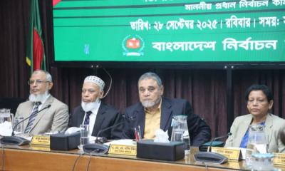 সুষ্ঠু, সুন্দর ও বিশ্বাসযোগ্য ভোট করতে আমরা প্রতিশ্রুতিবদ্ধ: সিইসি