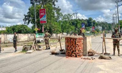 খাগড়াছড়িতে আজও অবরোধ চলছে, জনজীবন স্থবির