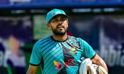 ১২ ম্যাচে ১১ হার, যেভাবে এক যুগে ‘সর্বনিম্ন’ অবস্থায় বাংলাদেশের ওয়ানডে ক্রিকেট
