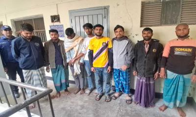 শ্রীপুরে মাদক উদ্ধার অভিযানে পুলিশের ওপর হামলা, ৪ সদস্য আহত; ১০ জন গ্রেপ্তার