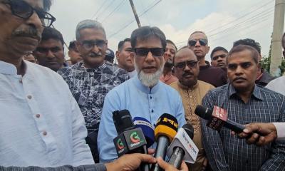 কুমিল্লায় ট্রেন-বাস দুর্ঘটনায় নিহতদের পরিবারকে ১ লাখ টাকা দেয়ার ঘোষণা