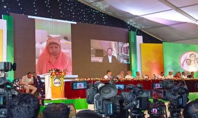 প্রতিহিংসা নয়, সবাই মিলে দেশকে বাসযোগ্য করার আহ্বান জানিয়েছেন খালেদা জিয়া