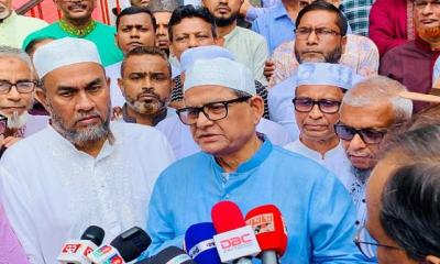 শাহজালাল (রহ.)-এর মাজার জিয়ারত শেষে মির্জা ফখরুলের আশাবাদ, ‘ফেব্রুয়ারিতেই নির্বাচন হবে’