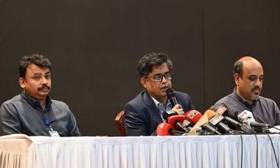 কূটনৈতিক ও অফিশিয়াল পাসপোর্টধারীরা বিনা ভিসায় বাংলাদেশ-পাকিস্তানে যেতে পারবেন