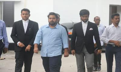 ‘রাজাকারের নাতিপুতি’ বলায় শিক্ষার্থীরা অপমানিত বোধ করেছিলেন, জবানবন্দিতে নাহিদ ইসলাম