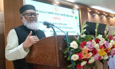 ইচ্ছা করলেই সরকারের পক্ষে হজের খরচ কমানো সম্ভব নয়: ধর্ম উপদেষ্টা