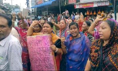 পুলিশ হেফাজতে যুবকের মৃত্যু, চকরিয়া থানা ঘেরাও করে বিক্ষোভ