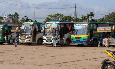বাসভাড়া না বাড়াতে মালিক সমিতির কঠোর নির্দেশ