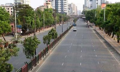 ফাঁকা হচ্ছে ঢাকা