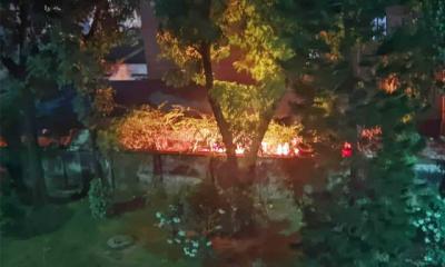 ঢাকা বিশ্ববিদ্যালয়ের বিজয় একাত্তর হলের আগুন নিয়ন্ত্রণে