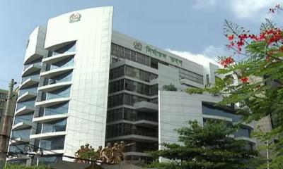 রিটার্নিং ও সহকারী রিটার্নিং কার্যালয়ে পুলিশ মোতায়েনের নির্দেশ ইসি’র