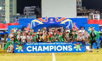 শিরোপা জয়ের পর দেশে ফিরল সাফজয়ী যুবারা