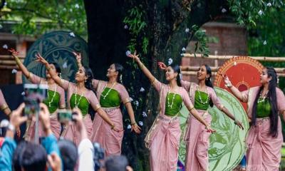 চারুকলায় বর্ষা উদযাপনে অনুষ্ঠিত হলো ‘ঘনঘটা-২’