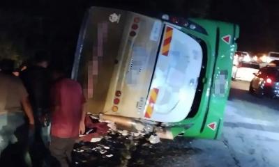 বিশ্ববিদ্যালয়ের বাস দুর্ঘটনায় নিহত অন্তত ১৫ জন