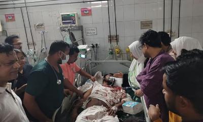 নুরের মাথা, নাক ও চোয়ালের হাড় ভাঙা, চিকিৎসায় গঠিত মেডিকেল বোর্ড