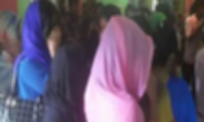 আবাসিক হোটেল থেকে ১০ তরুণ-তরুণী গ্রেফতার