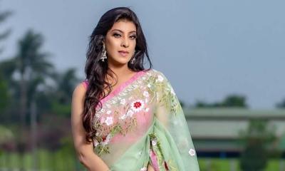 আইনি পদক্ষেপ নেওয়ার হুঁশিয়ারি দিলেন মৌ