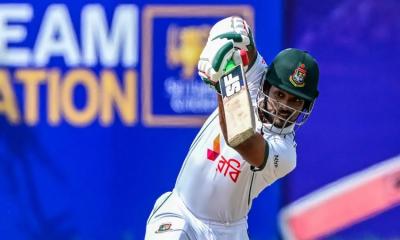শ্রীলঙ্কার সামনে ২৯৬ রানের লক্ষ্য দিল বাংলাদেশ