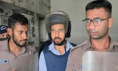 অভিনেতা জাহের আলভী দুই দিনের রিমান্ডে
