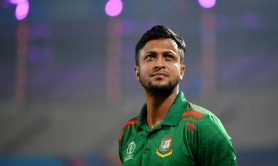 নিরাপত্তার নিশ্চয়তা পেলে দেশে ফিরে বিচারের মুখোমুখি হতে প্রস্তুত সাকিব