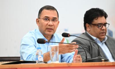 সরকার উদ্যোক্তাদের পাশে রয়েছে: প্রধানমন্ত্রী