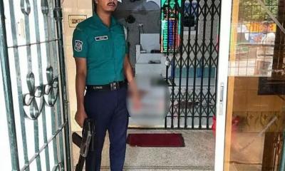 খুলনায় ফজরের সময় মসজিদে ঢুকে দুজনকে গুলি