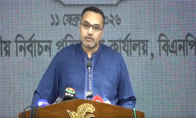 সৈয়দপুর বিমাবন্দরের কাণ্ডকে বিচ্ছিন্ন বলার সুযোগ নেই: মাহদী আমিন