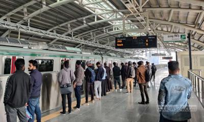 মেট্রোরেল স্টেশনে নতুন নির্দেশনা, কঠোর হুঁশিয়ারি