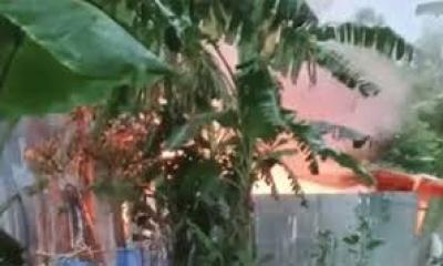 পাবনায় কিশোরীকে ধর্ষণ ও হত্যার জেরে বাড়িতে অগ্নিসংযোগ, দগ্ধ হয়ে নিহত ৩
