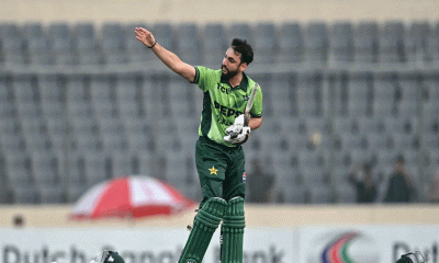 গ্লাভস-হেলমেট ছুড়ে মেরে শাস্তি পেলেন সালমান