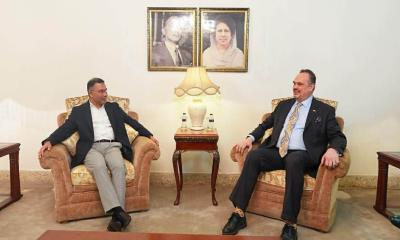 তারেক রহমানের সঙ্গে মার্কিন রাষ্ট্রদূতের বৈঠক