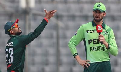 টস জিতল বাংলাদেশ, ব্যাটিংয়ে পাকিস্তান