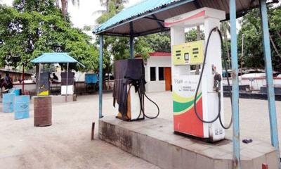 প্রতিটি পেট্রোল পাম্পে ‘ট্যাগ অফিসার’ নিয়োগ দিচ্ছে সরকার