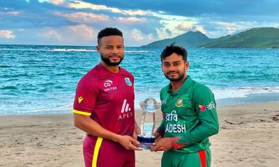 রঙিন পোশাকে এবার মিরাজের বাংলাদেশ