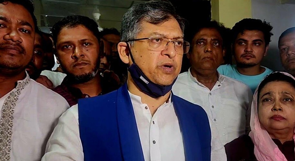 সরকারি দল হওয়ার আত্মবিশ্বাস থাকলে নির্বাচনে আসেন: সালাহউদ্দিন আহমদ