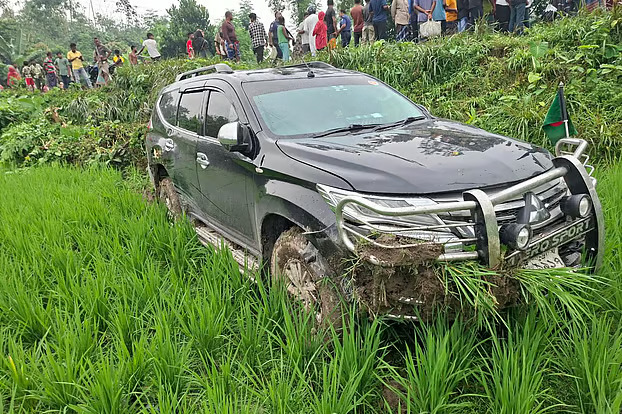 প্রতিমন্ত্রীর গাড়ির ধাক্কায় আহত সেই পথচারী নারী মৃত্যু