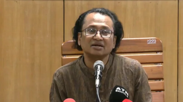 যুক্তরাষ্ট্রের সঙ্গে বাণিজ্য চুক্তি বাতিল নয়, পুনর্মূল্যায়ন হবে: তথ্য উপদেষ্টা