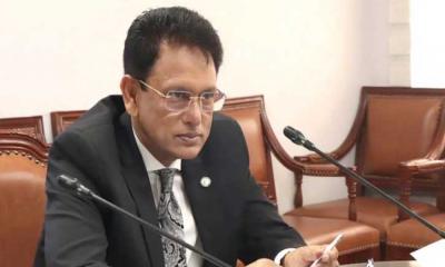 মন খুলে গান গাওয়া যায়, পরীক্ষার খাতায় নম্বর দেওয়া যায় না: শিক্ষামন্ত্রী