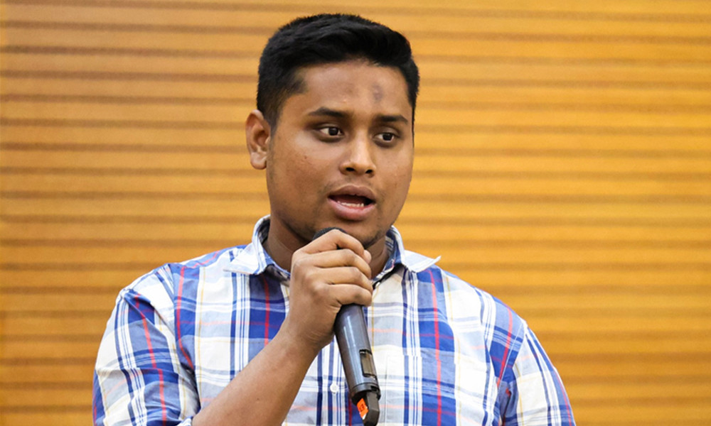 হাসনাত আবদুল্লাহর ফেসবুক প্রোফাইল ডিজেবল