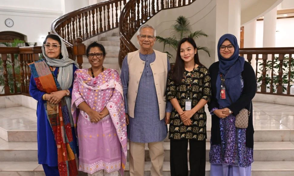 রোকেয়া পদকজয়ীদের প্রধান উপদেষ্টার সংবর্ধনা