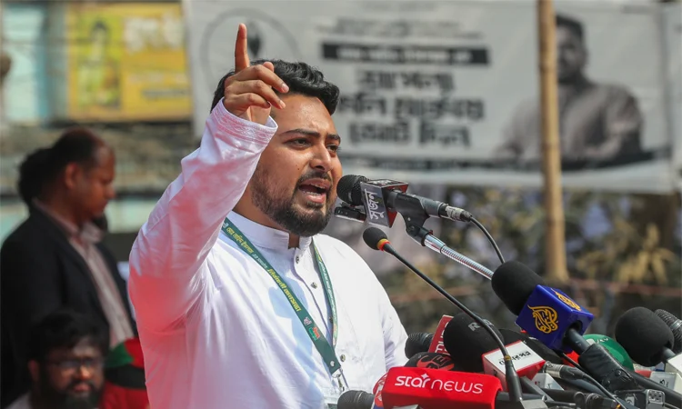 ঢাকা-১১ আসনের উন্নয়ন না হওয়ার একমাত্র কারণ ভূমিদস্যুতা : নাহিদ ইসলাম