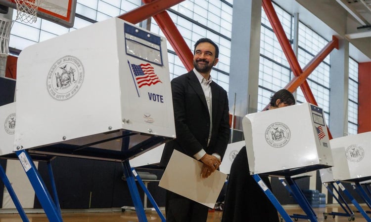 নিউইয়র্কের প্রথম মুসলিম মেয়র জোহরান মামদানি: ইতিহাস রচনা করলেন ভারতীয় বংশোদ্ভূত ডেমোক্র্যাট