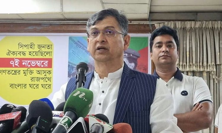 অগণতান্ত্রিক পদ্ধতিতে রাজপথ আর উত্তপ্ত হতে দেব না : সালাহউদ্দিন আহমেদ