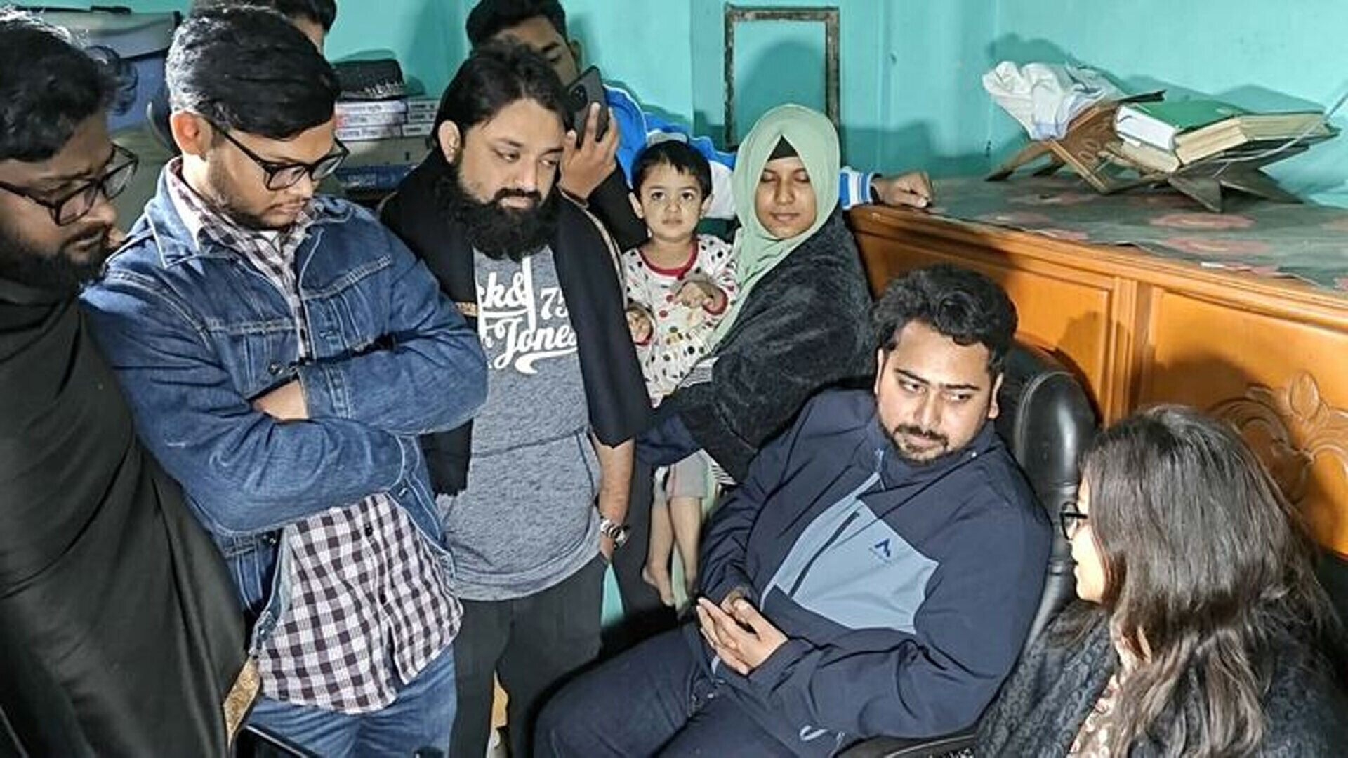 গণঅভ্যুত্থানের সামনের সারিতে থাকা ব্যক্তিদের চরিত্রহননের চেষ্টা চলছে: নাহিদ